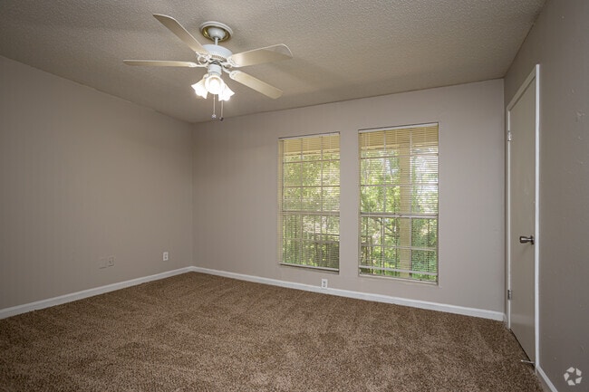1BR,1BA - Townhouse - 720SF