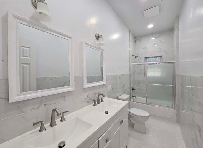 Photo - 276 Prescott Ave Unit 2