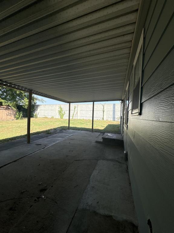 Photo - 806 N Capelle St