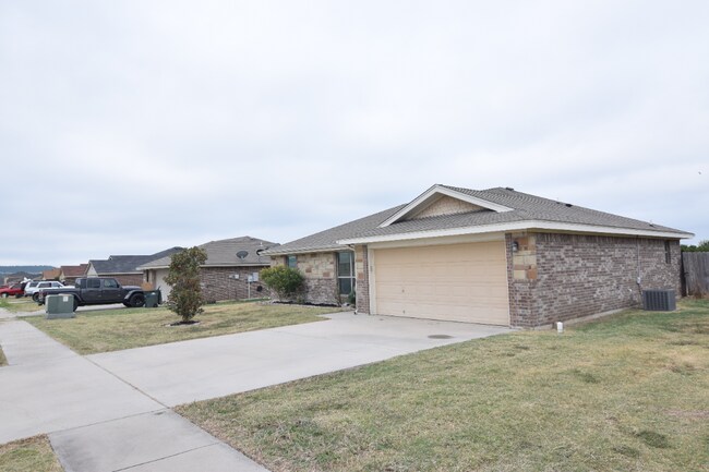 Photo - 2901 Settlement Rd