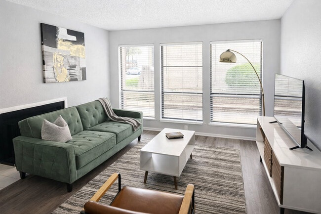 505 N Rock Rd Unit SI ID1534944P