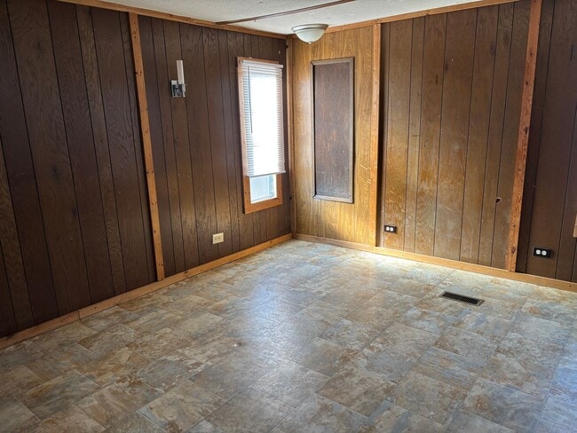 Photo - 5247 Griffin Rd