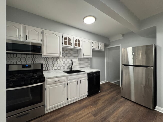 Photo - 3465 McShane Way