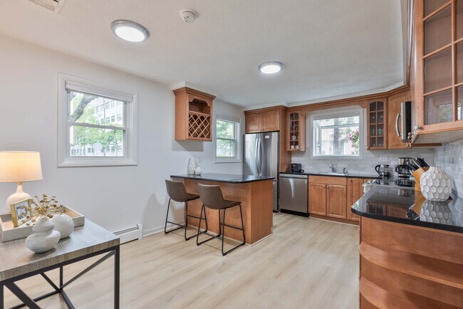 Photo - 235 Cardinal Medeiros Ave Unidad FL1-ID1239621P