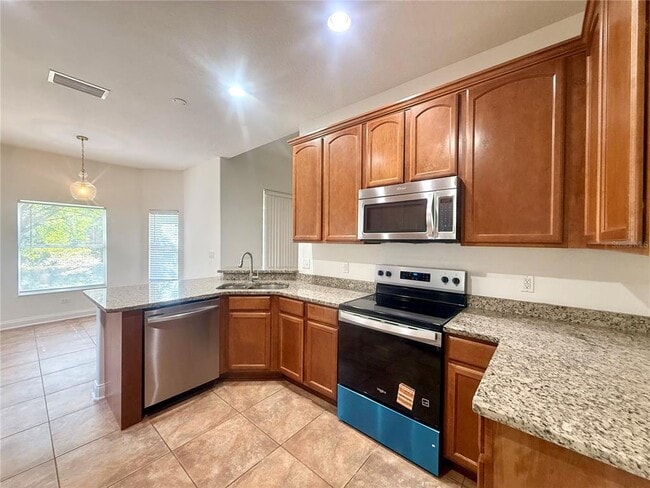 Photo - 6984 Brescia Way