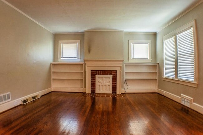 Photo - 1245 S Hawthorne Rd