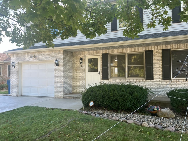 Photo - 162 S 19th St