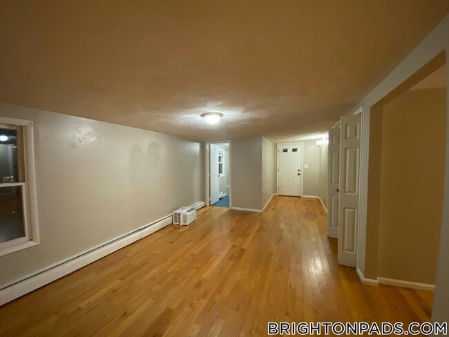 Photo - 27 Kelley Ct Unidad C