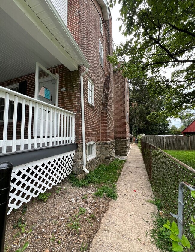 Photo - Renovated 3 Bedroom End Unit Available Now!