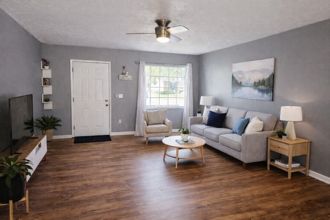 Photo - 939 Cambridge Dr