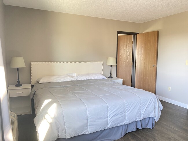 Photo - 710 2nd Ave N