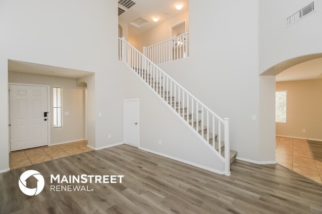 Photo - 1710 W Quick Draw Way