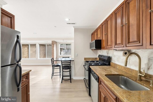 Photo - 19431 Brassie Pl Unit 19431