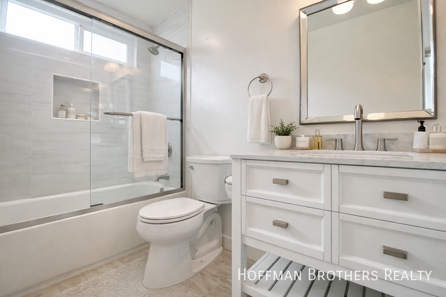 Photo - 1724 Arizona Ave Unit 204