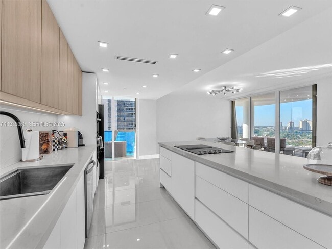 Photo - 19707 Turnberry Way Unit 22D