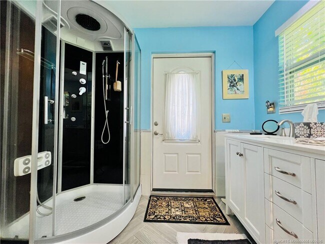 Photo - 632 W Weatherbee Rd Unit #1