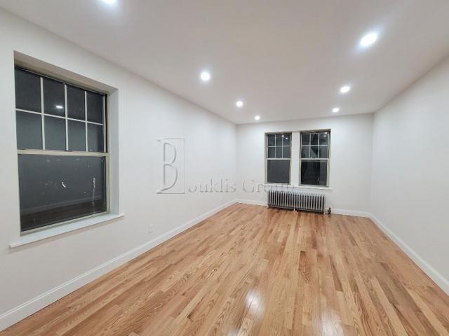 Photo - 1 bedroom in KEW GARDENS NY 11415 Condo Unit 3L