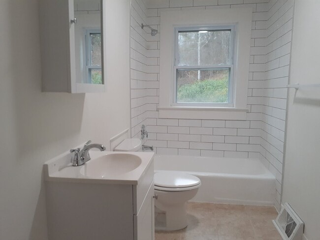 Photo - 48 Marcellas Ln