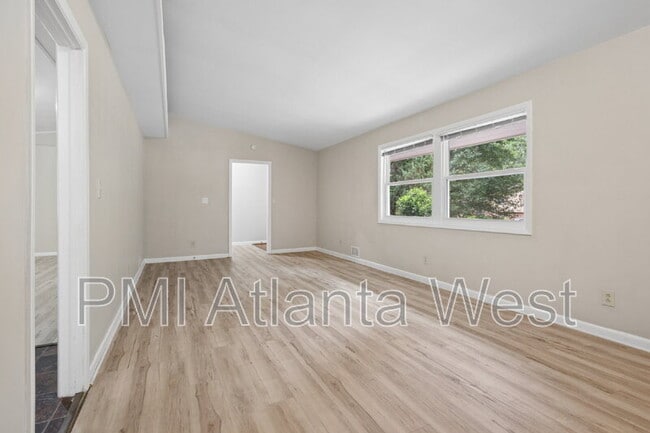 Photo - 5490 St Lo Ln