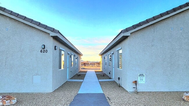 Photo - 620 San Lorenzo St Unit 4