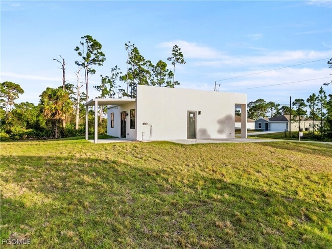 Building Photo - 935 Panda Dr Rental