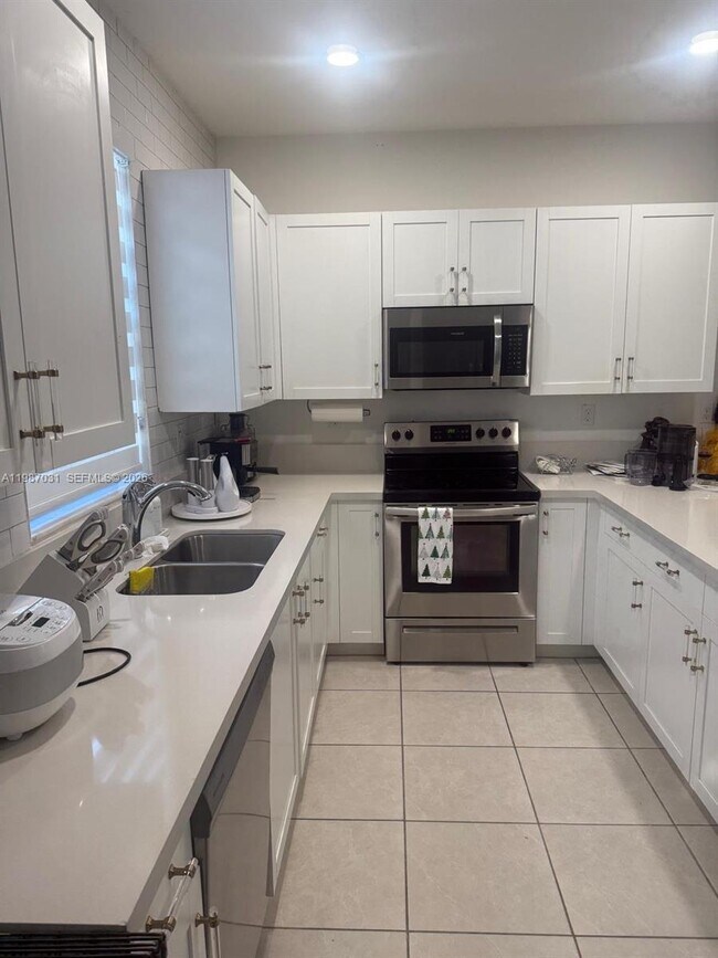 Photo - 522 SW 19th Wy