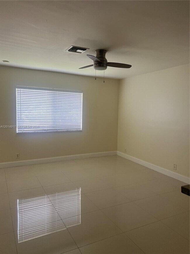 Photo - 11507 NW 41st St Unit 1-4
