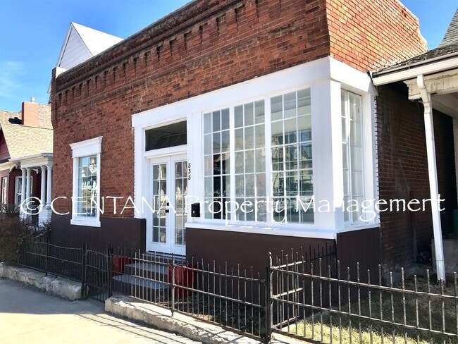 Building Photo - You have been waiting for this Show Stopper! Rental