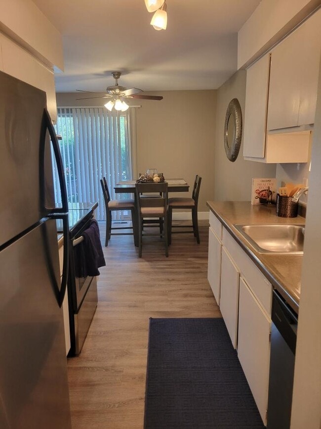 Photo - Carriage Hill Apartments - Dearborn Heights, MI
