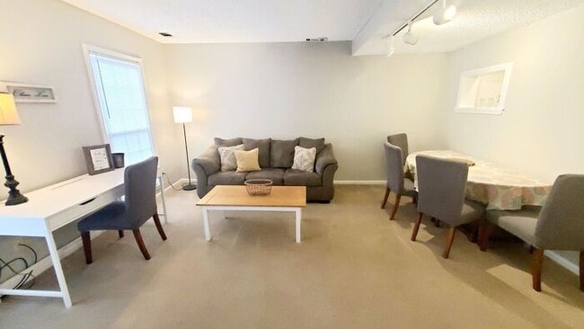 Photo - Charming 2 bedroom 1 bath duplex on Park Rd
