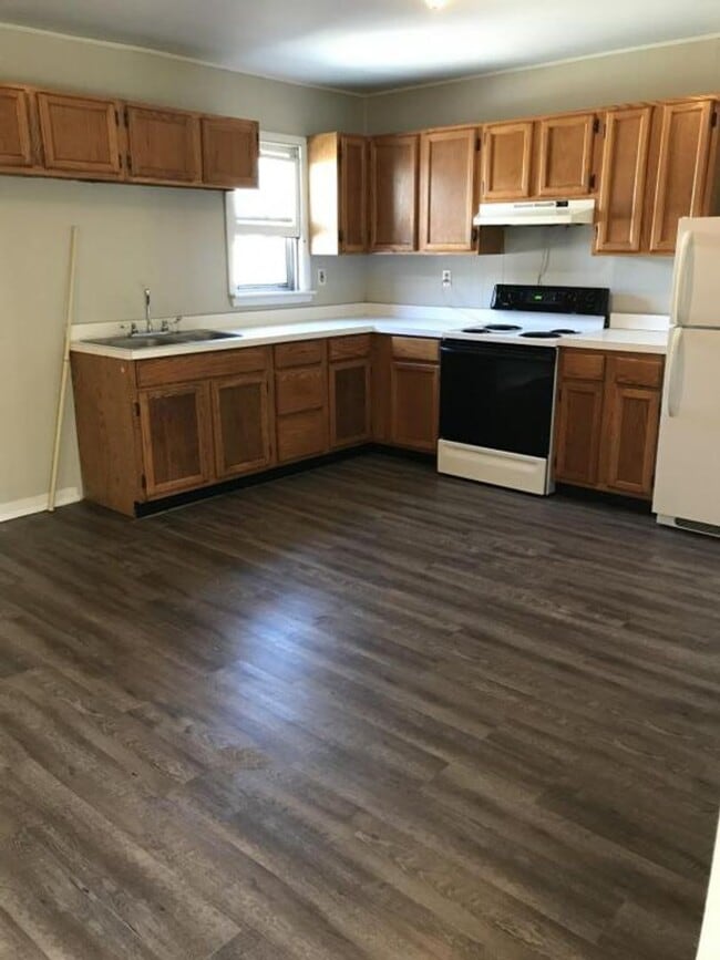 Photo - 17 E Louther St Unit 3