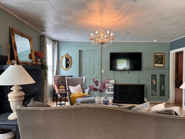 Photo - 303 Pioneer St Unit 3