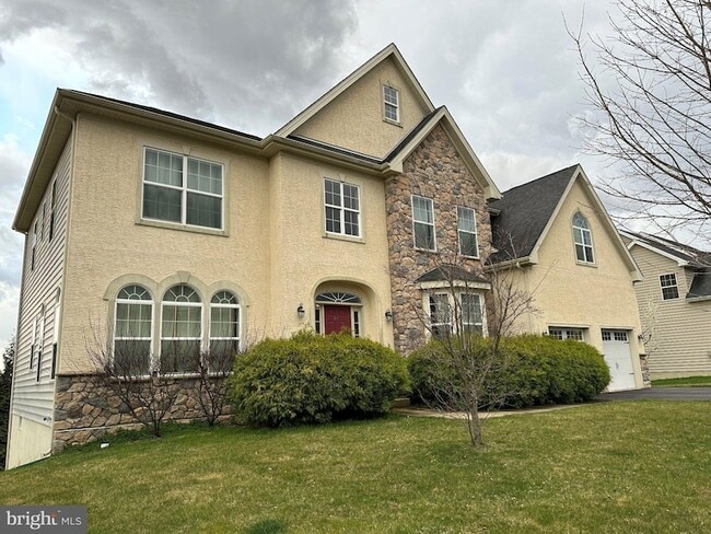 605 Sunflower Cir