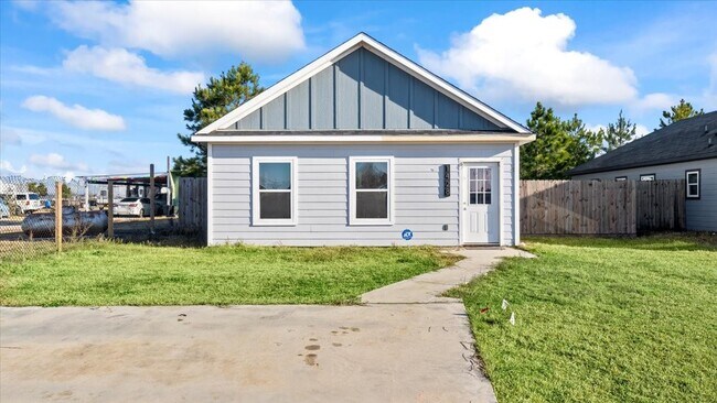 Photo - 1428 Rd 5607