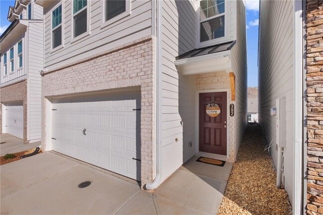 Photo - 392 Whitetail Cir