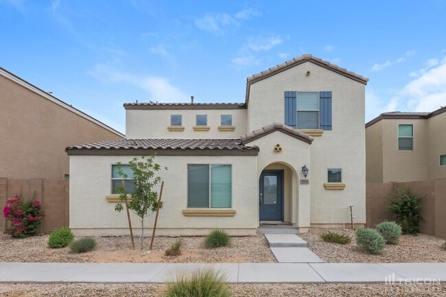 Photo - 3940 S 79th Dr House
