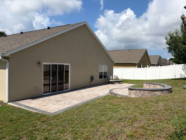 Photo - 7025 White Trillium Cir