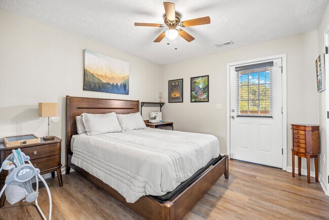 122 Roberts Ridge
