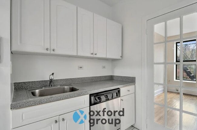 Photo - 1 bedroom in New York NY 10014