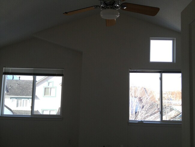 Photo - 3628 Oakwood Dr