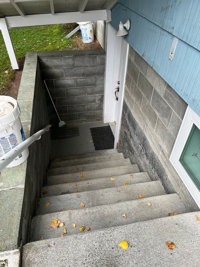 Photo - Quiet 2 bedroom with utilities included