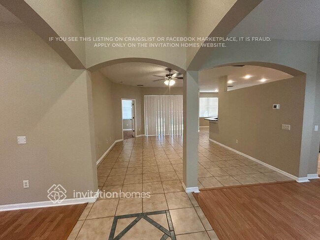 Photo - 1613 Loriana St