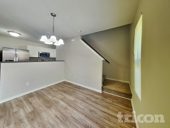 Photo - 855 Bitting Hall Cir