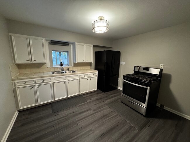 Photo - 7837 Dayton St