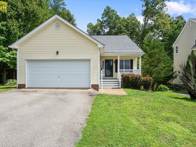 Building Photo - 5701 Hereld Green Dr