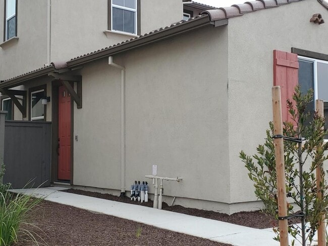 Photo - 5948 Rosalee St