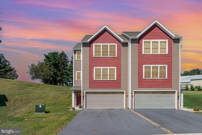 Photo - 177 Sage Blvd Townhome