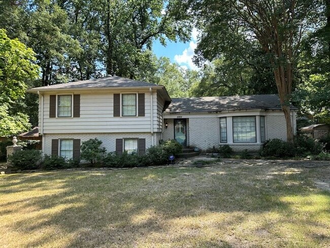 Building Photo - 5901 Brierdale Ave Rental