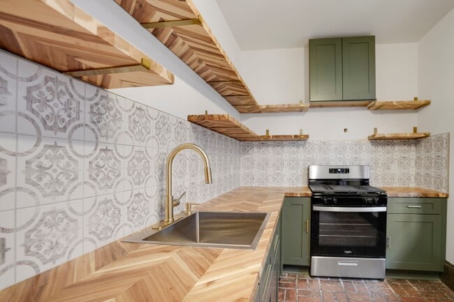 Photo - 401 Burgundy St Unit 1003 Conti Street - 5