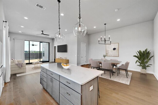 Photo - 7200 Cordoba Dr